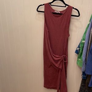 Chelsea28 adorable dress with nice fun tie at waist.